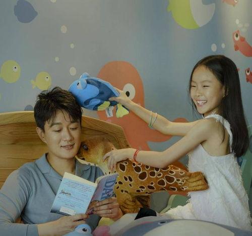 内蒙父女吃瓜视频大全,趣味横生的家庭日常瞬间