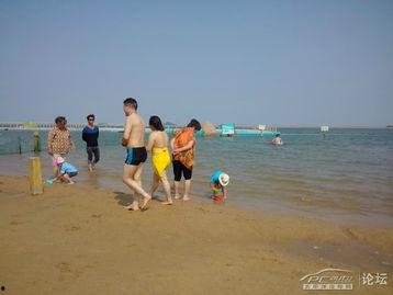 上海海滩吃瓜视频,现场热闹非凡