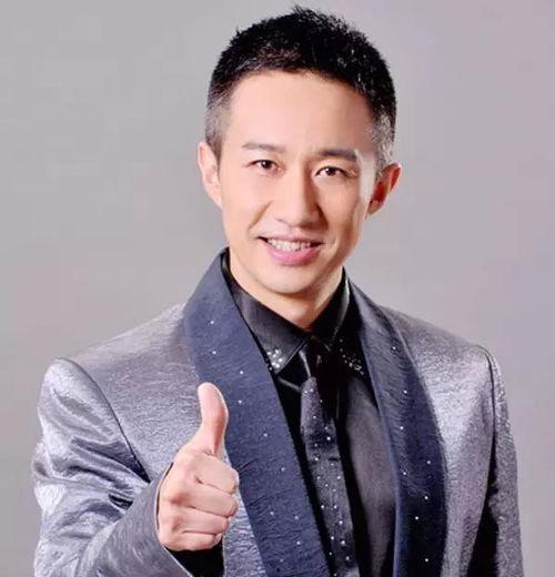 郭晨冬吃哈密瓜视频在线观看,甜蜜瞬间在线分享