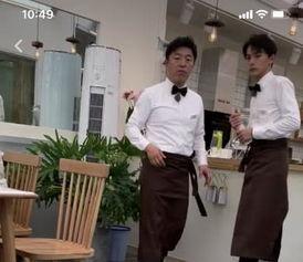 黄渤吃瓜的视频,太接地气了！